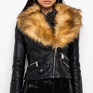 Detachable collar moto jacket